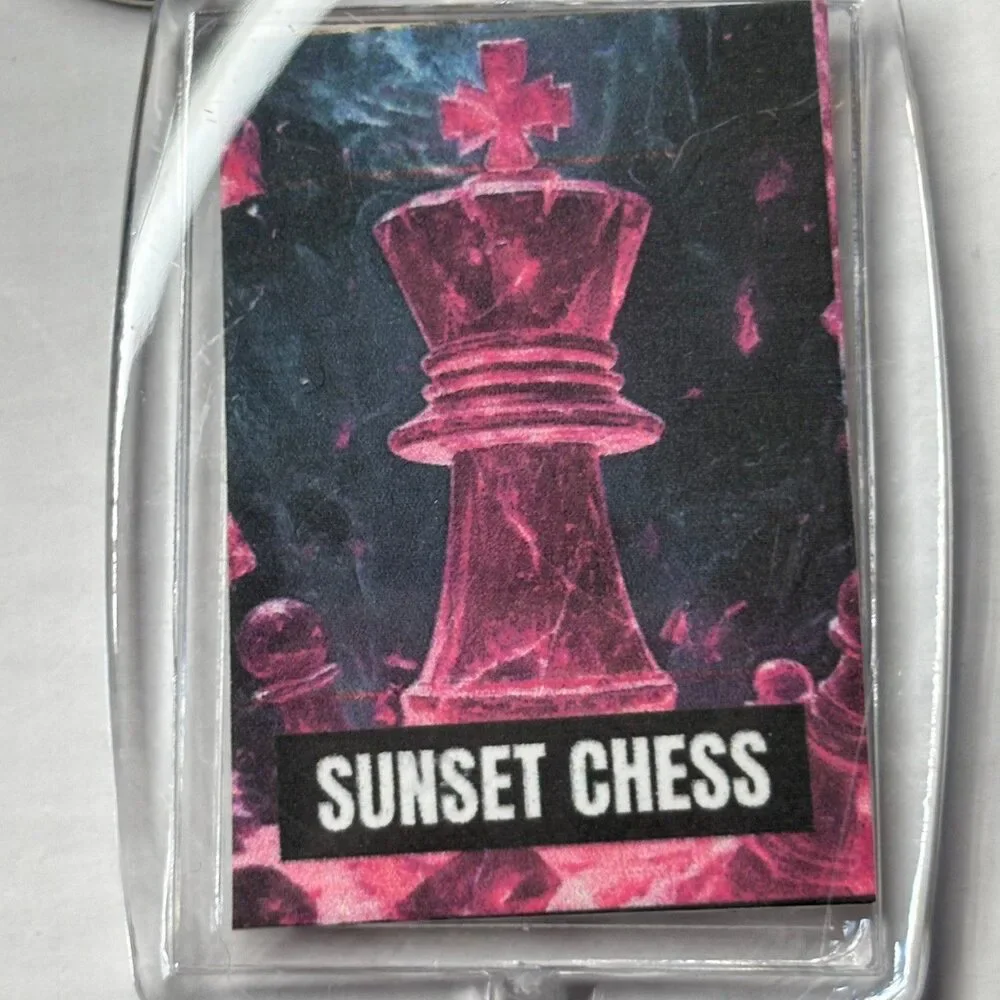 Transparent Pink - Chess Photo Keychain - Picture 2 of 3
